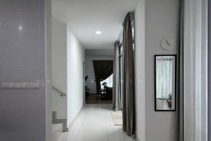 For Sale - Partly Furnish 2 Storey Superlink House Liu Li