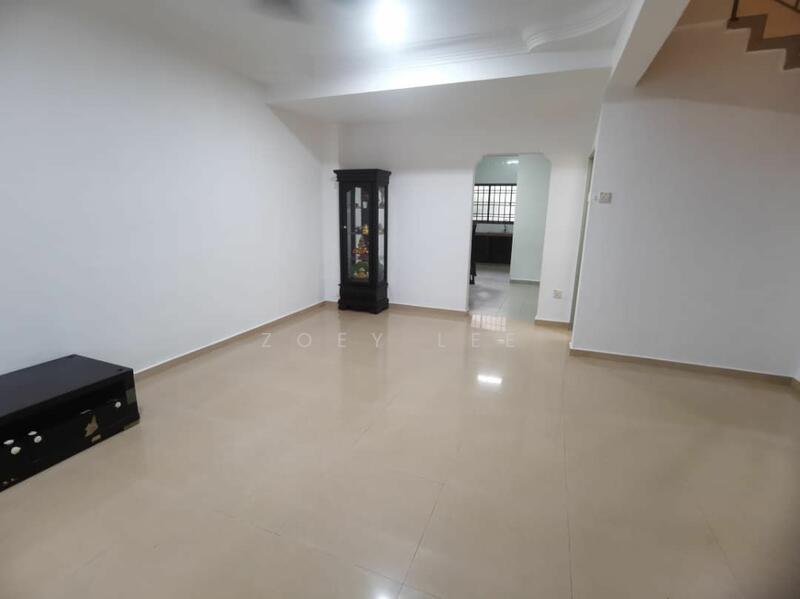 For Rent - 2-storey Terrace House at Taman Nusa Perintis 2