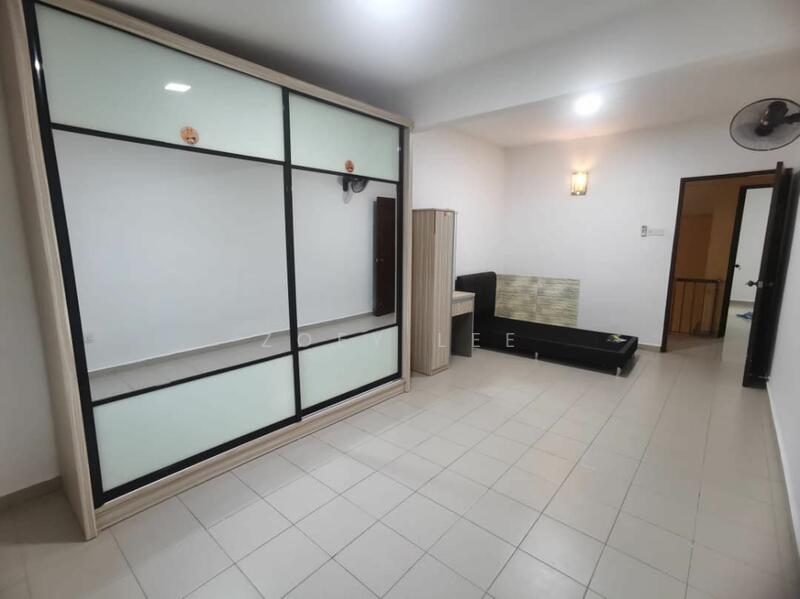 For Rent - 2-storey Terrace House at Taman Nusa Perintis 2