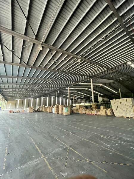 For Sale - 27 Acre Detached Factory Warehouse For Sale Butterworth FREEHOLD