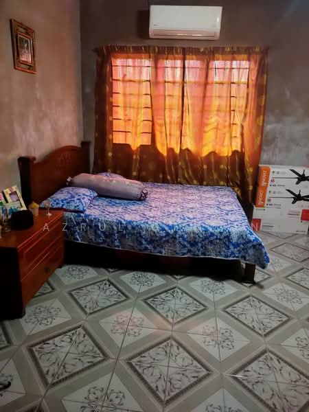 2-storey Terraced House for Sale in Bandar Seremban Selatan (Seremban) - Azrul Othman - Bedroom - PropertyGuru.com.my