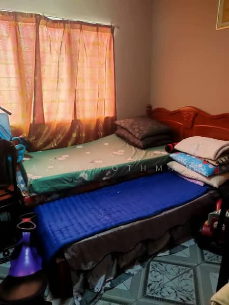 2-storey Terraced House for Sale in Bandar Seremban Selatan (Seremban) - Azrul Othman - Bedroom - PropertyGuru.com.my