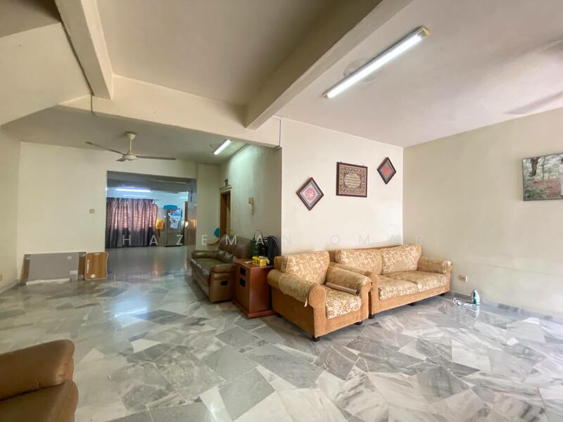 Untuk Dijual - [22x75 - Extended Kitchen] 2-Storey USJ 4, Subang Jaya