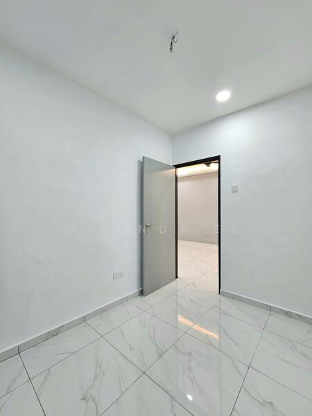 For Sale - Ulu Tiram Kampung Kiambang Renovated Single Storey Low Cost Terrace