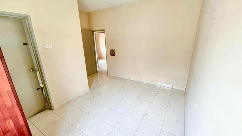 For Sale - Taman Tasik Semenyih (Semi D)