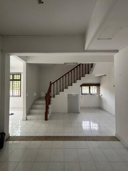 Untuk Disewa - Kulai Kulai Kulais