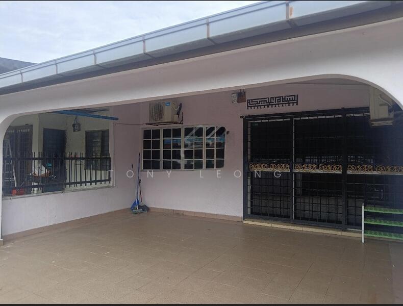 For Rent - SRI SERDANG 1 STOREY FOR RENT , SERI KEMBANGAN