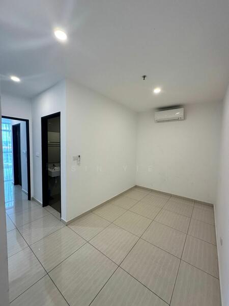 For Rent - Ramada Suites @ The Straits