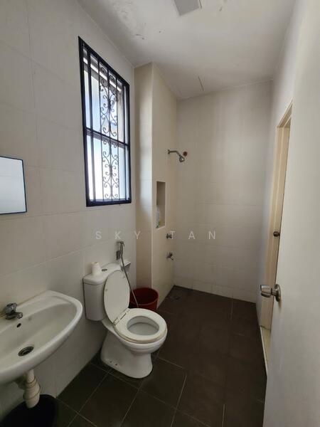 2-storey Terraced House for Sale in Taman Seri Austin (Tebrau) - Sky Tan - PropertyGuru.com.my