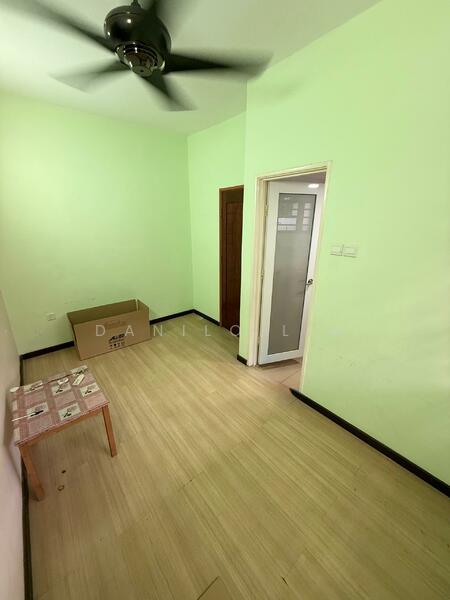 For Sale - Damai Perdana, 20x60, Full Reno, Gated Area, Flat Level, 9/10 Condition