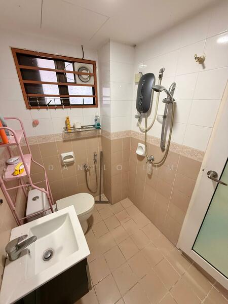 For Sale - Damai Perdana, 20x60, Full Reno, Gated Area, Flat Level, 9/10 Condition