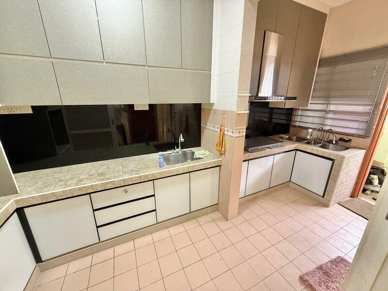 For Sale - Damai Perdana, 20x60, Full Reno, Gated Area, Flat Level, 9/10 Condition