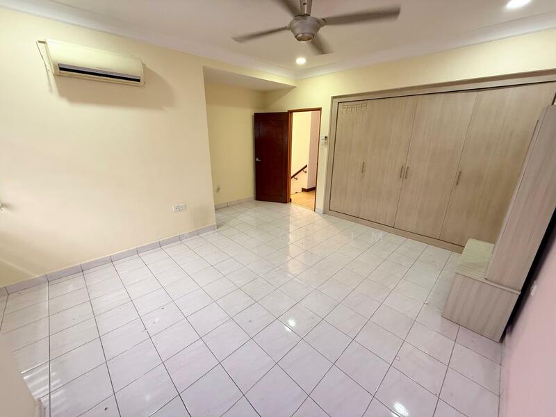 For Sale - Damai Perdana, 20x60, Full Reno, Gated Area, Flat Level, 9/10 Condition