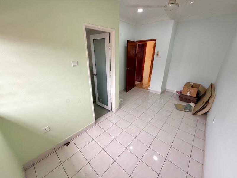 For Sale - Damai Perdana, 20x60, Full Reno, Gated Area, Flat Level, 9/10 Condition