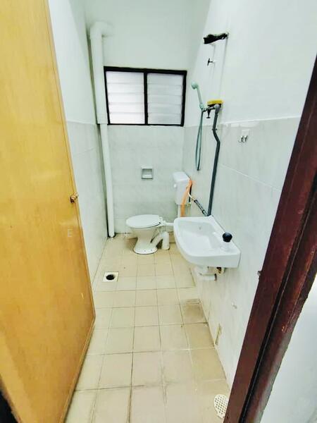 For Rent - Taman Dahlia (Bandar Baru Salak Tinggi)