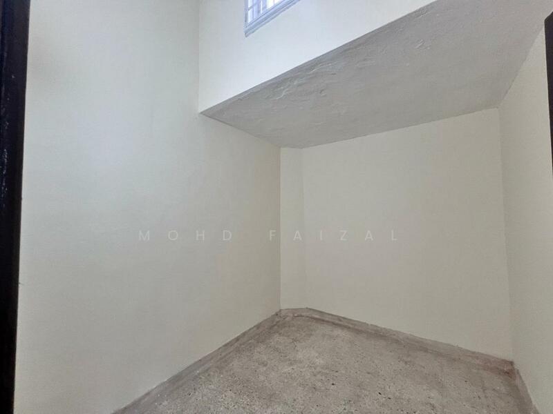 Untuk Dijual - Taman Desa Cempaka Nilai