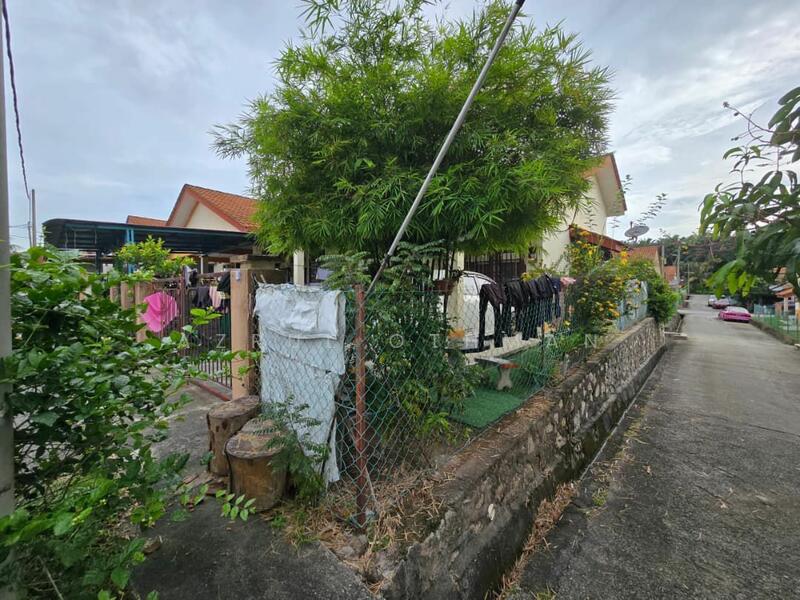 Rumah Teres 1 Tingkat untuk Dijual di Taman Intan Duyung (Port Dickson) - Azrul Othman - PropertyGuru.com.my