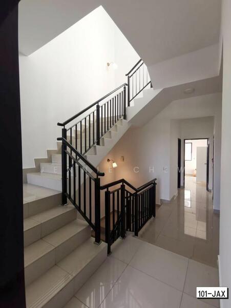 For Sale - Terraced House at Setia Utama