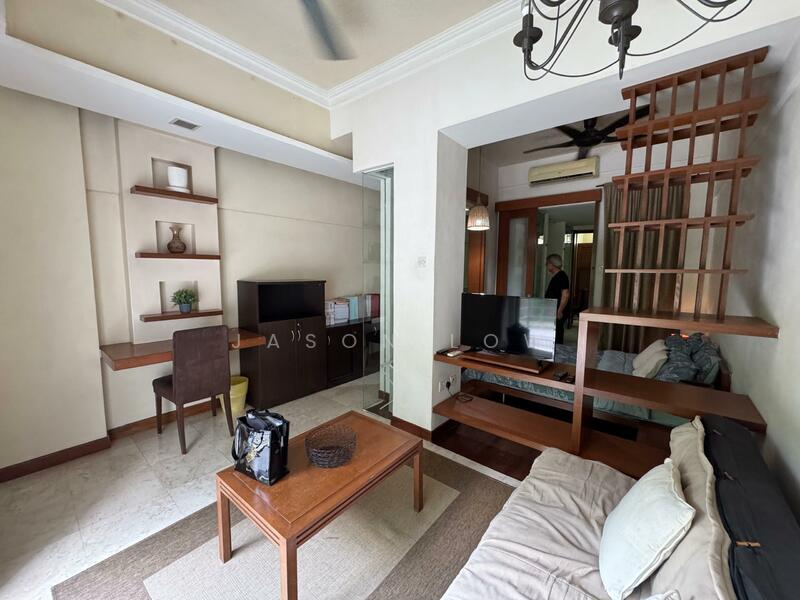 For Rent - 10 Semantan Suites