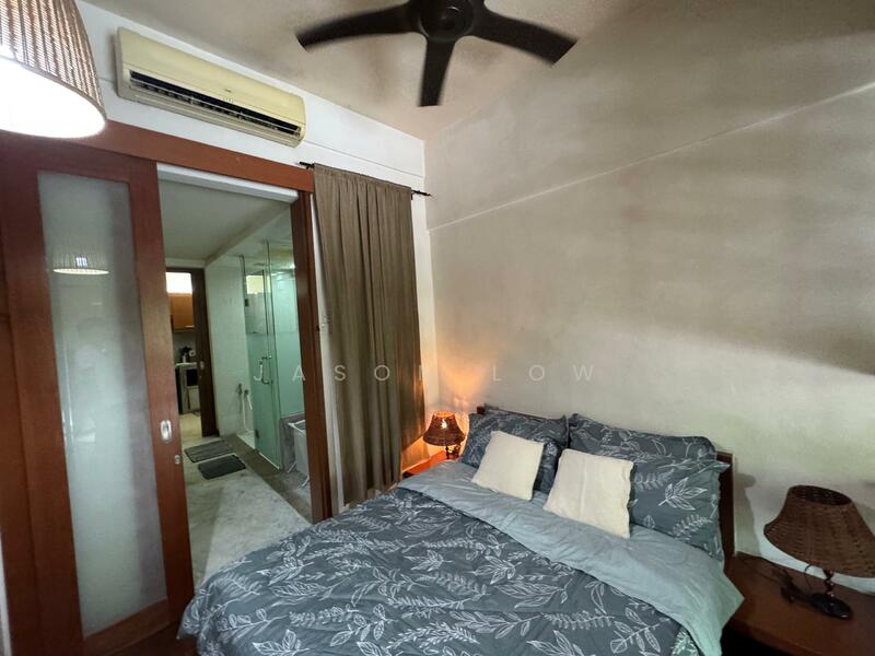 For Rent - 10 Semantan Suites