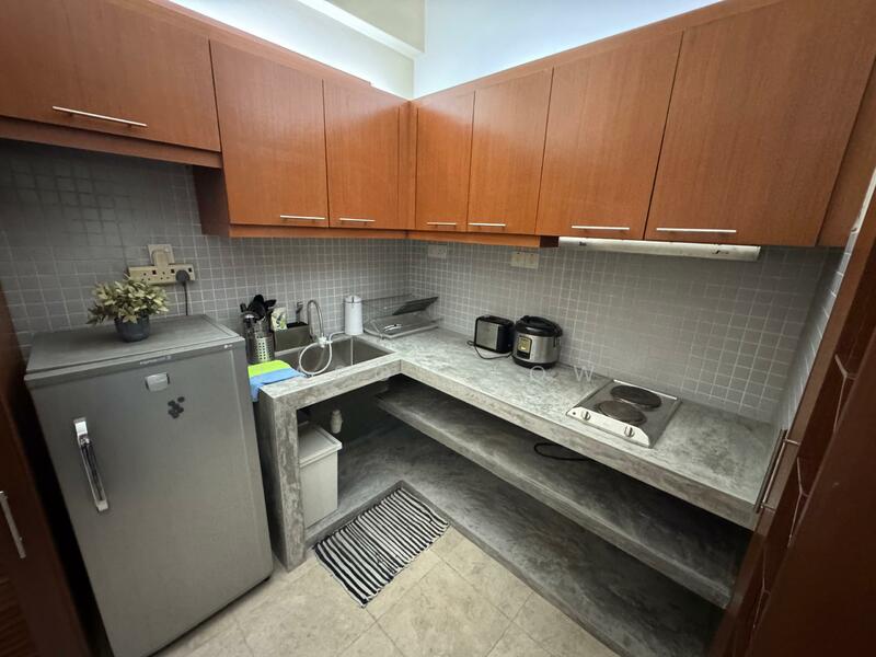 For Rent - 10 Semantan Suites