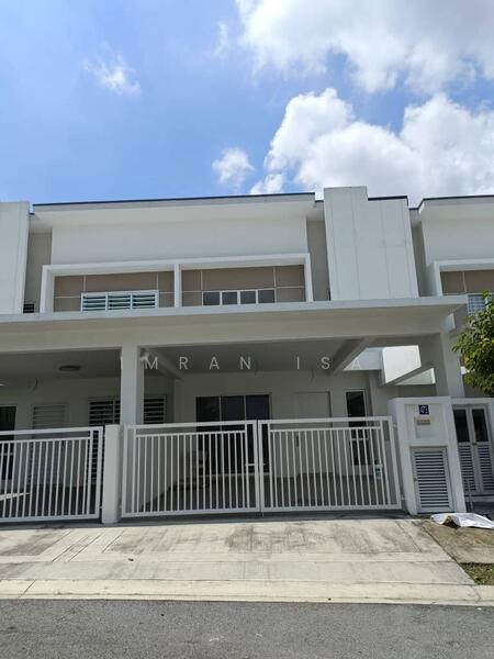 2-storey Terraced House for Sale in Taman Ara Sendayan (Bandar Sri Sendayan) - Imran Isa - PropertyGuru.com.my
