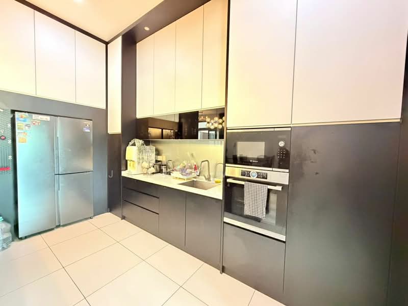 For Rent - Courtyard Villa, Sejati Residence