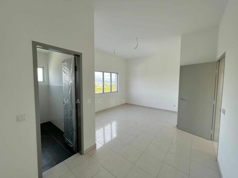 Untuk Dijual - 2-storey Terrace House 18x85 (27' Backyard) at Telok Panglima Garang