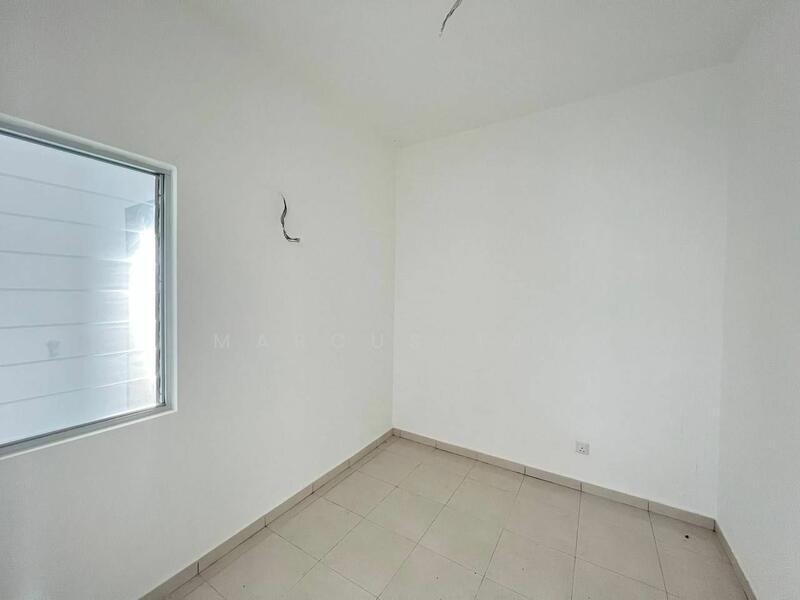 Untuk Dijual - 2-storey Terrace House 18x85 (27' Backyard) at Telok Panglima Garang