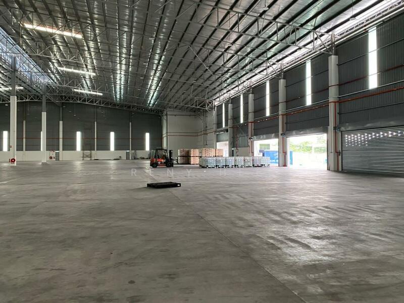 For Rent - Permas Jaya