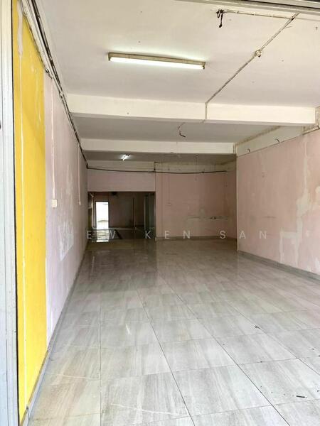 For Rent - Shop at Taman Naga Emas