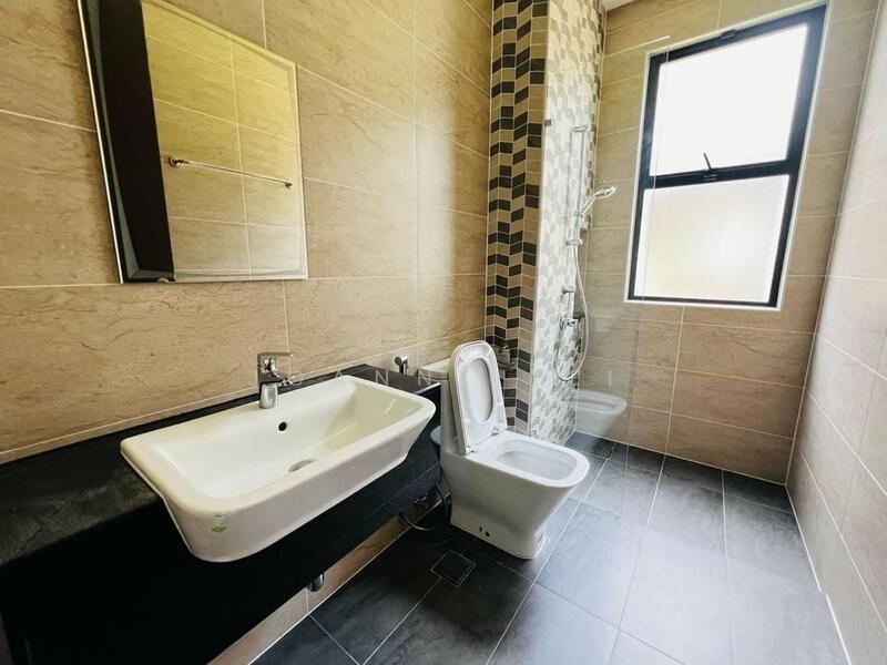 For Rent - Bungalow at Setia Eco Glades