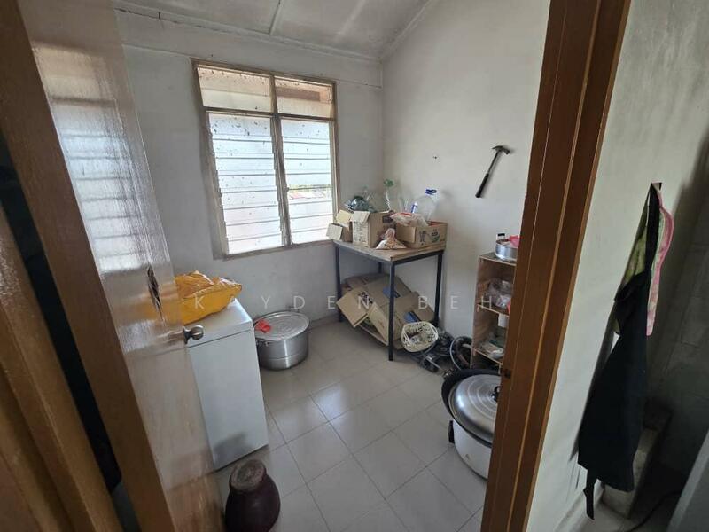 Untuk Dijual - Flat Taman Perling
