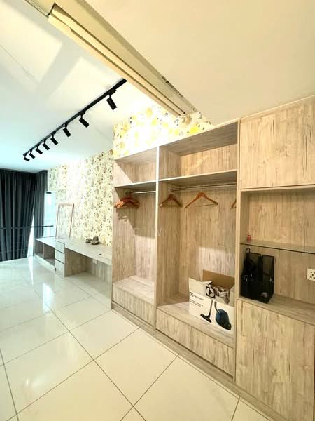Service Residence for Rent at Serviced Residence @ 3 Towers - Kew . - PropertyGuru.com.my