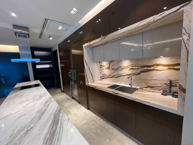 Untuk Disewa - The Ritz-Carlton Residences