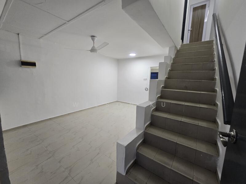 Untuk Disewa - Taman Daya - Jalan Pinang 3, 4