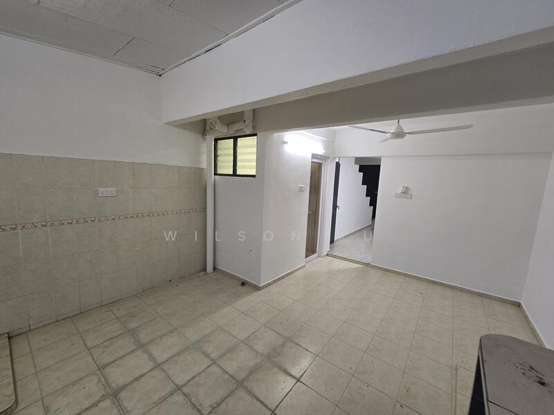 Untuk Disewa - Taman Daya - Jalan Pinang 3, 4