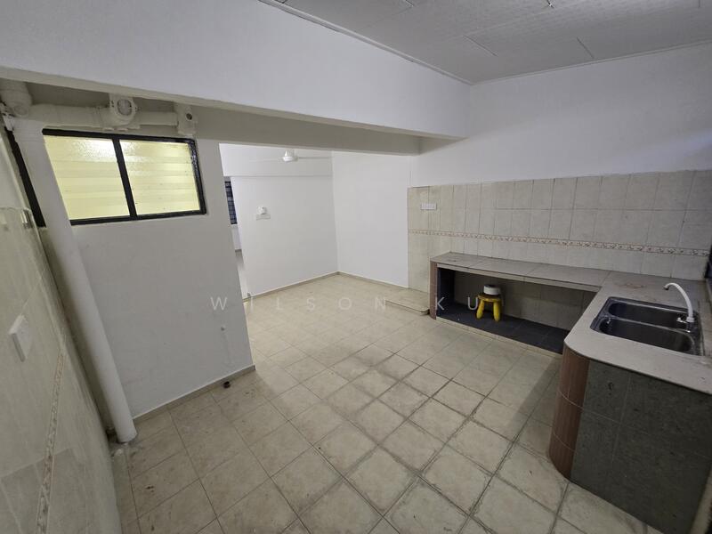 Untuk Disewa - Taman Daya - Jalan Pinang 3, 4