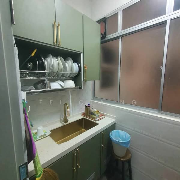 Service Residence for Sale at SkyLake Residence - Felicia Ng - PropertyGuru.com.my