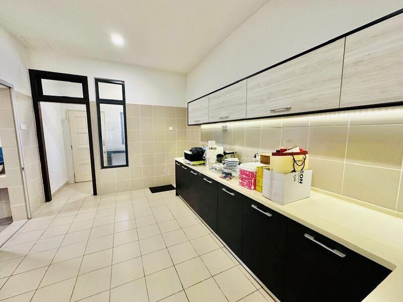 2-storey Terraced House for Sale in Laman Glenmarie (Shah Alam) - Erin Yusof - PropertyGuru.com.my