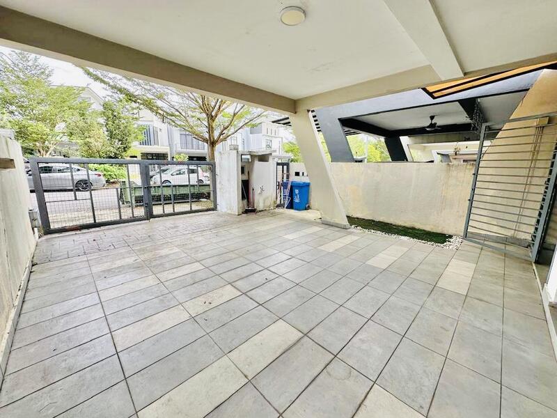 2-storey Terraced House for Sale in Laman Glenmarie (Shah Alam) - Erin Yusof - PropertyGuru.com.my