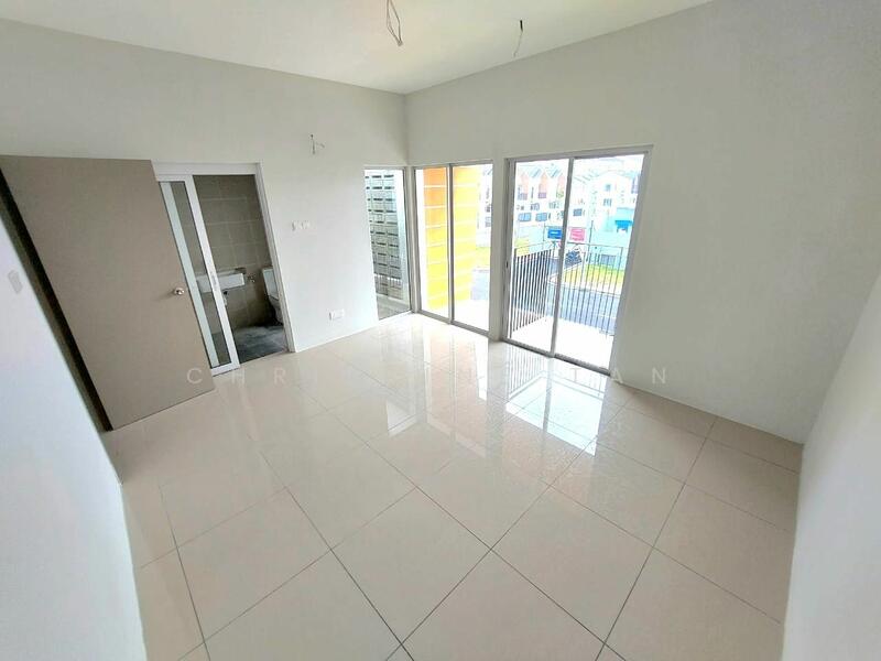 Terraced House for Sale in Kampung Selangor Dredging (Dengkil) - Christine Tan - PropertyGuru.com.my