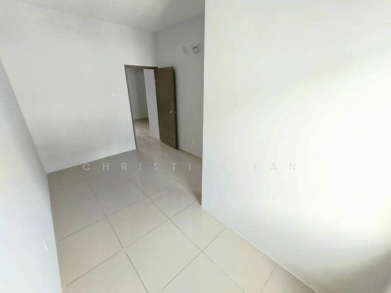 Terraced House for Sale in Kampung Selangor Dredging (Dengkil) - Christine Tan - PropertyGuru.com.my