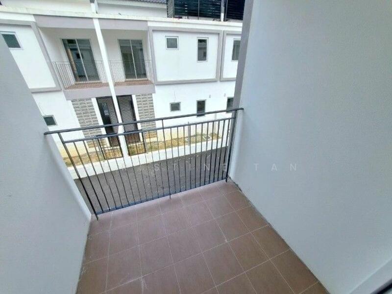 Terraced House for Sale in Kampung Selangor Dredging (Dengkil) - Christine Tan - PropertyGuru.com.my