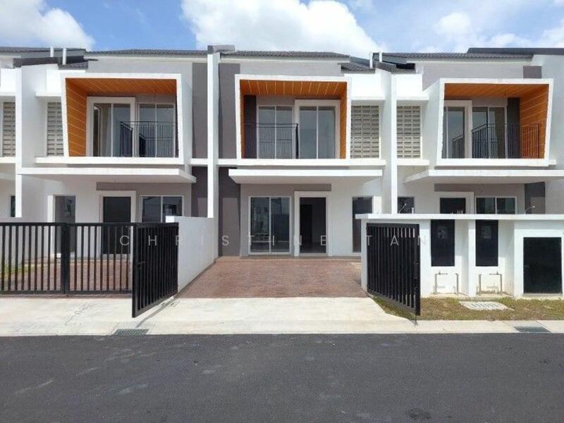 Terraced House for Sale in Kampung Selangor Dredging (Dengkil) - Christine Tan - PropertyGuru.com.my