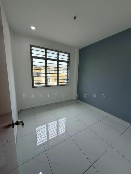 For Sale - Taman Impian Emas