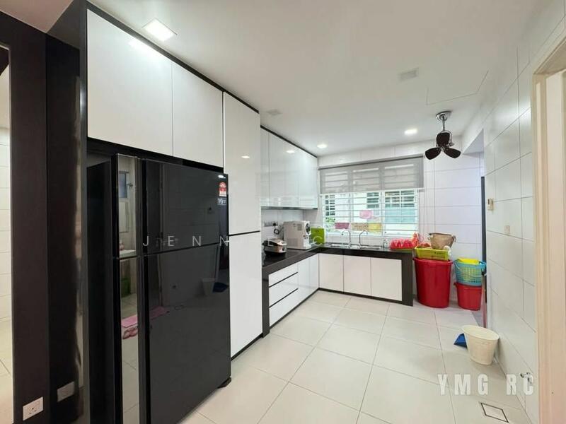 Untuk Dijual - 3-storey Terraced House at Bandar Botanic