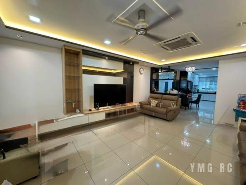 Untuk Dijual - 3-storey Terraced House at Bandar Botanic