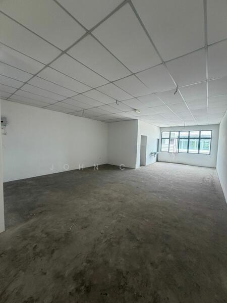 Untuk Dijual - Tiong Nam Industrial Park @ Kempas Lama,Johor 1.5 Cluster Storey Factory For Sale