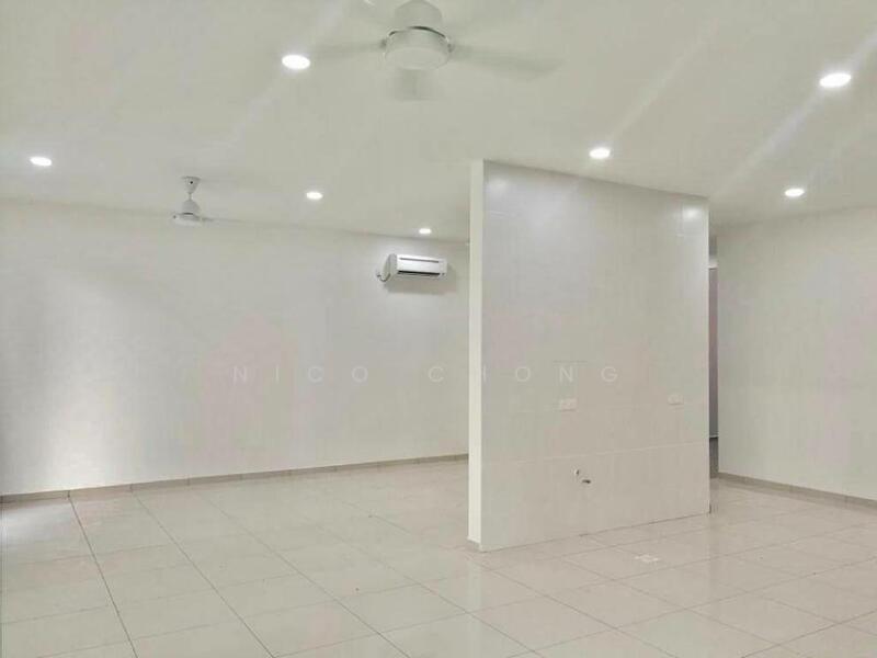 Untuk Dijual - Senibong Cove - The WaterEdge Residences